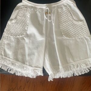 White Cotton Natural elastic waist with tie size large shorts